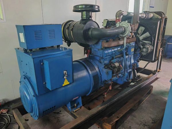 镜铁区100kW柴油发电机组使用多级机油有哪些优缺点?